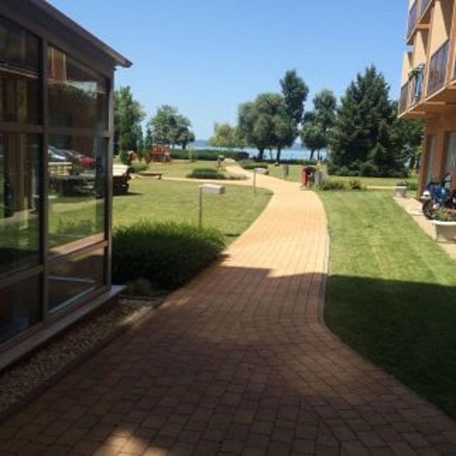 Sunrise Apartman Siófok Exteriör bild
