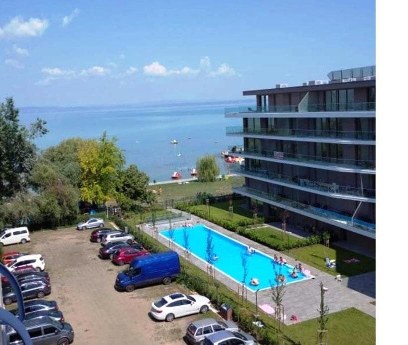 Sunrise Apartman Siófok Exteriör bild
